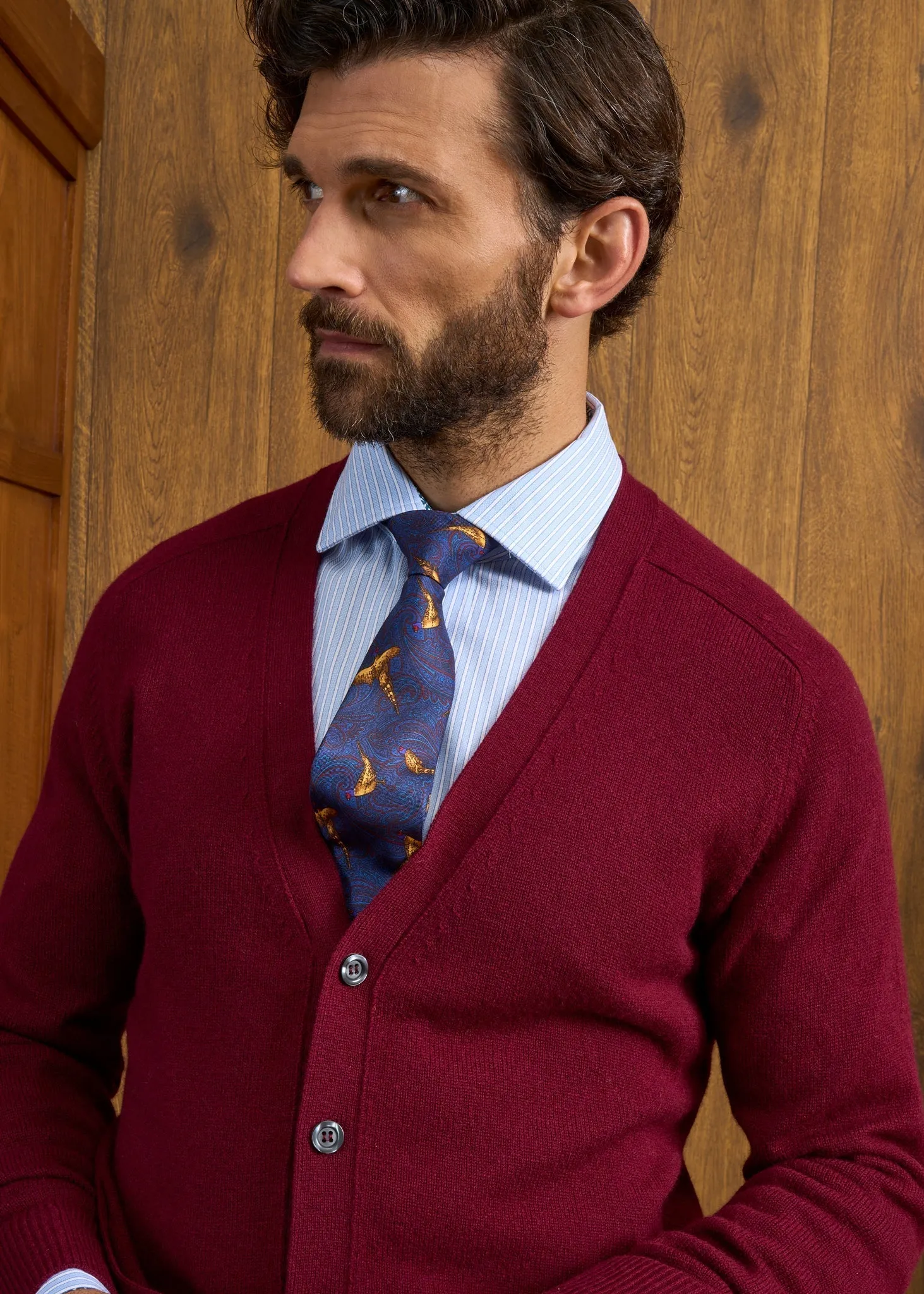 Cornwall Lambswool Cardigan in Bordeaux - Classic Fit