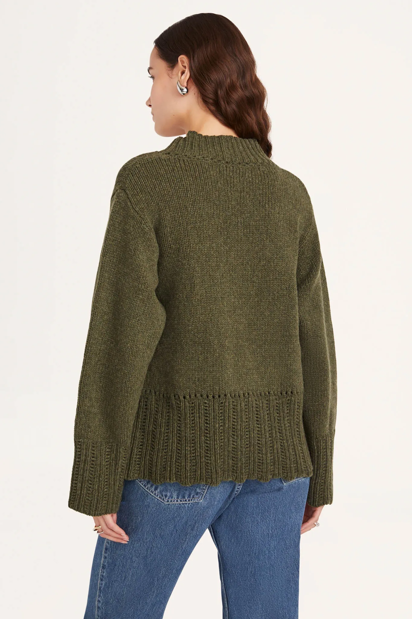 Nexilis Sweater in Moss