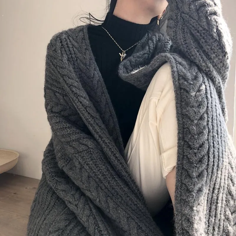 Oversized Long Knitted Cardigan