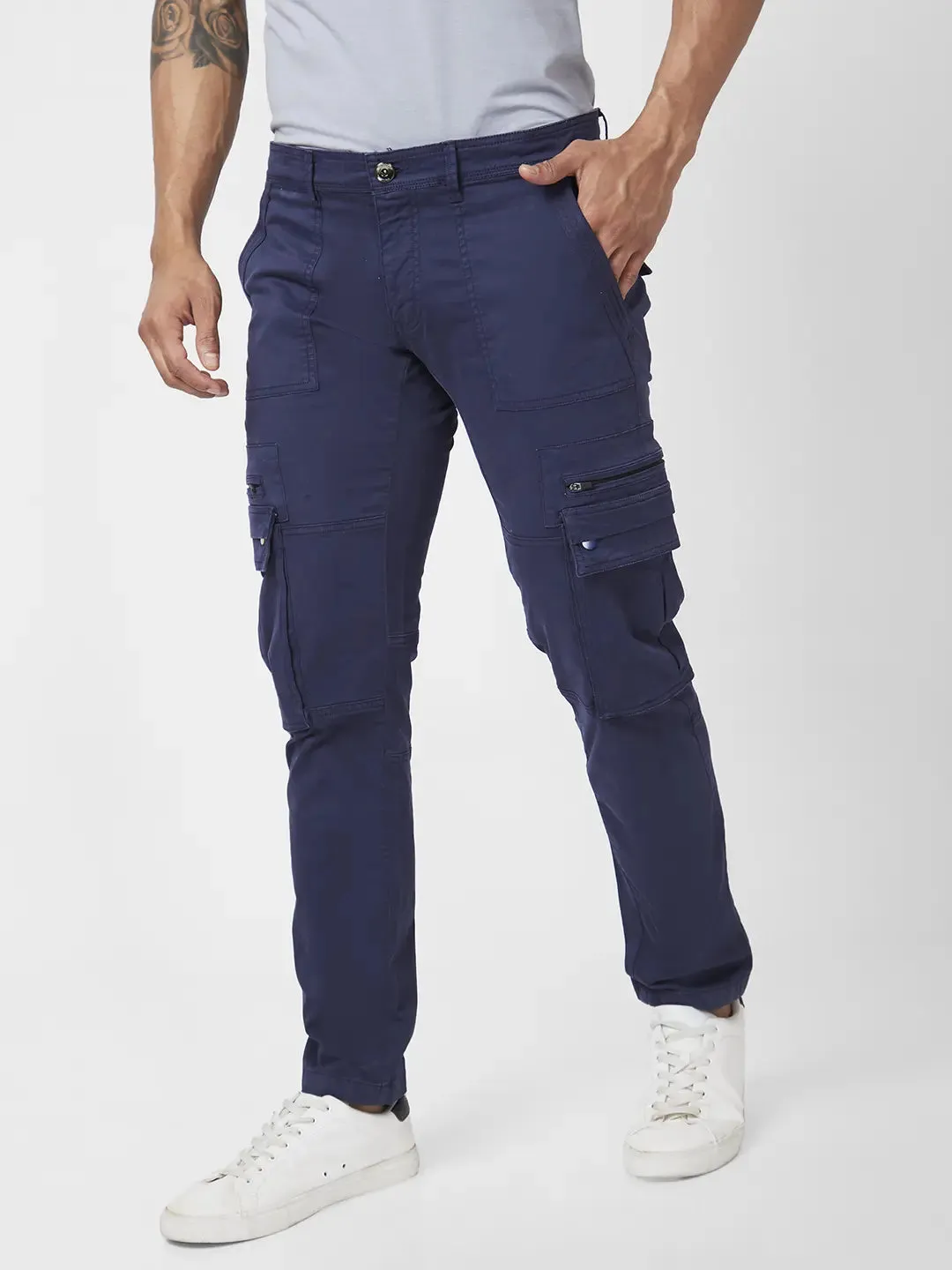 Spykar Men Navy Blue Cotton Tapered Fit Ankle Length Mid Rise Cargo Pant