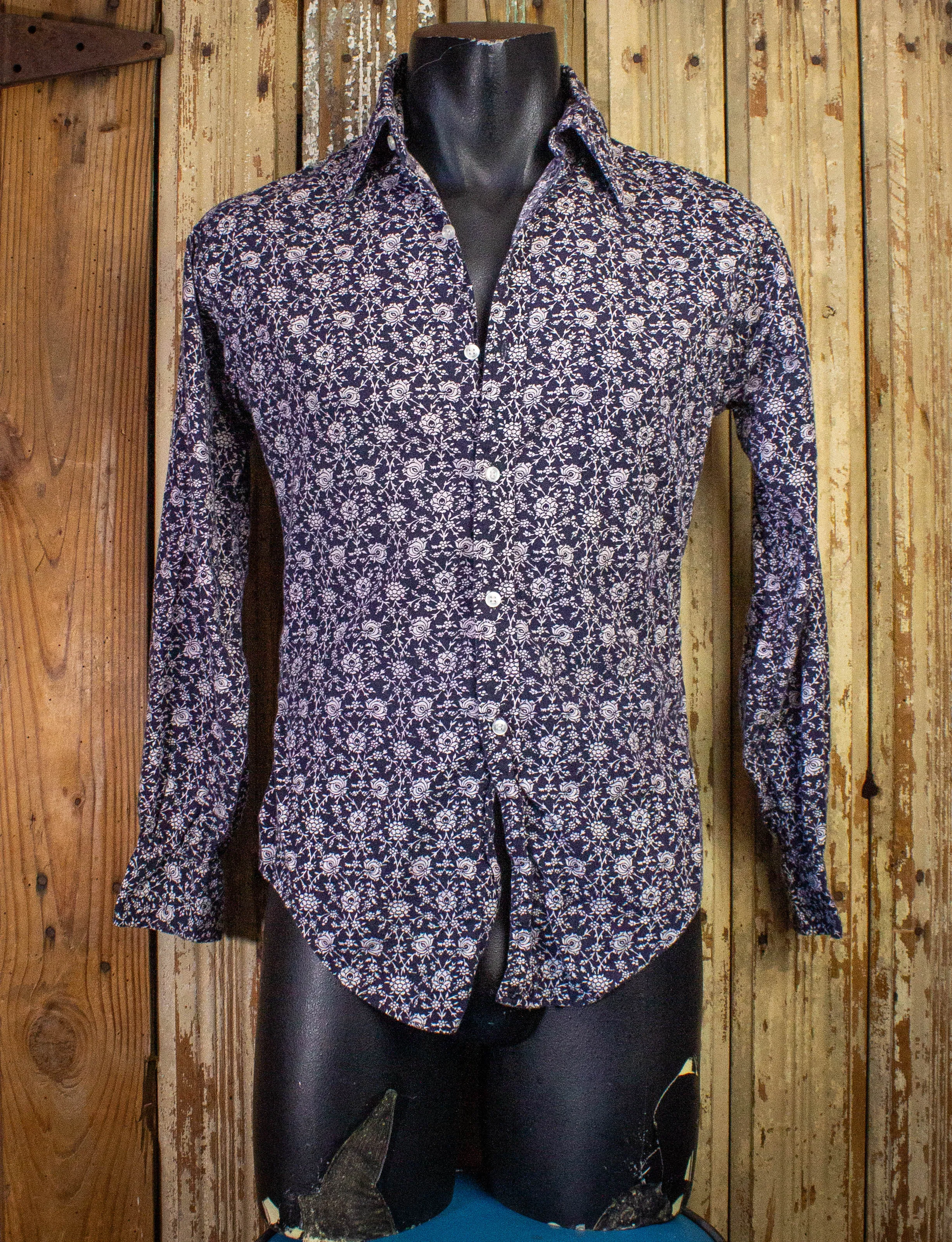 Vintage Blue and White Floral Button Up Shirt 70s Small