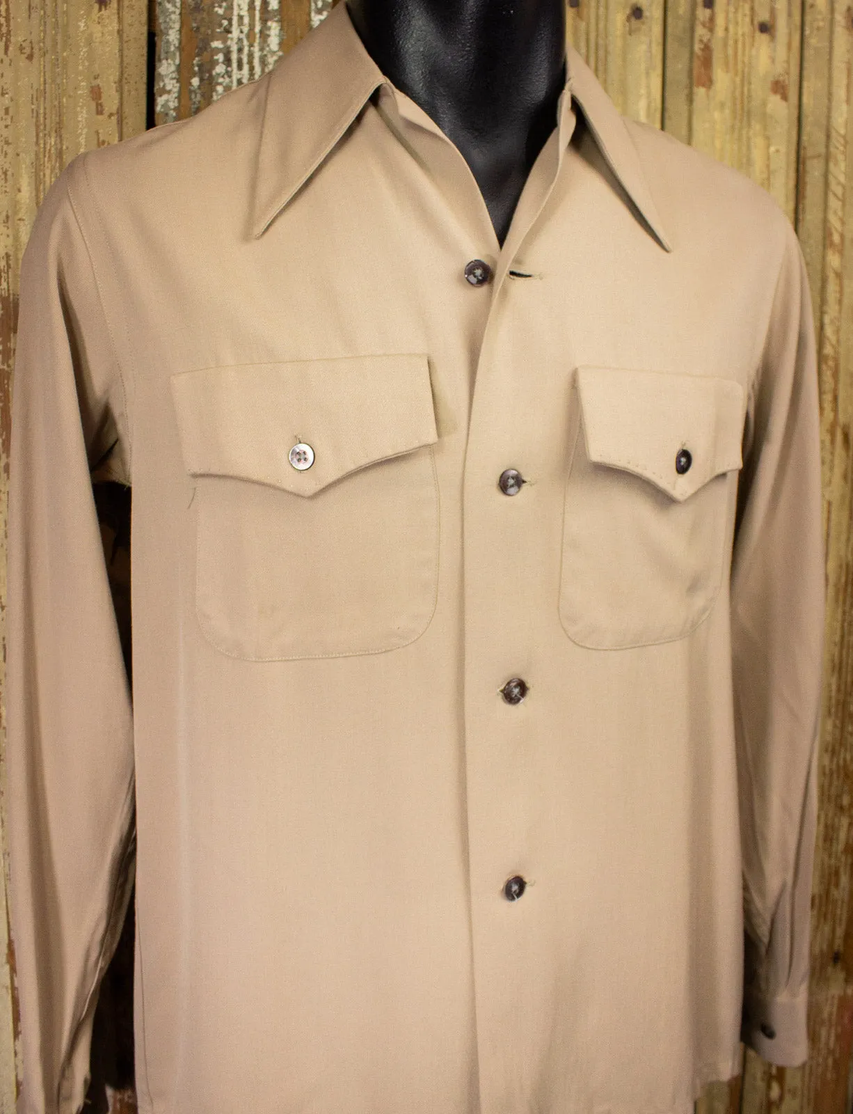 Vintage Marlboro Gabardine Button Up Shirt 40s Tan Small