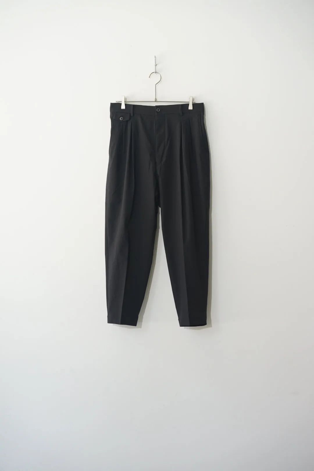 YOKO SAKAMOTO / SUIT TAPERED TROUSERS